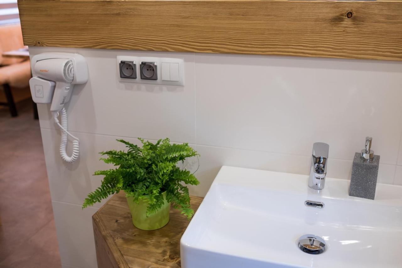 Domek & Apartament Na Ogrodzie Suche Bagian luar foto