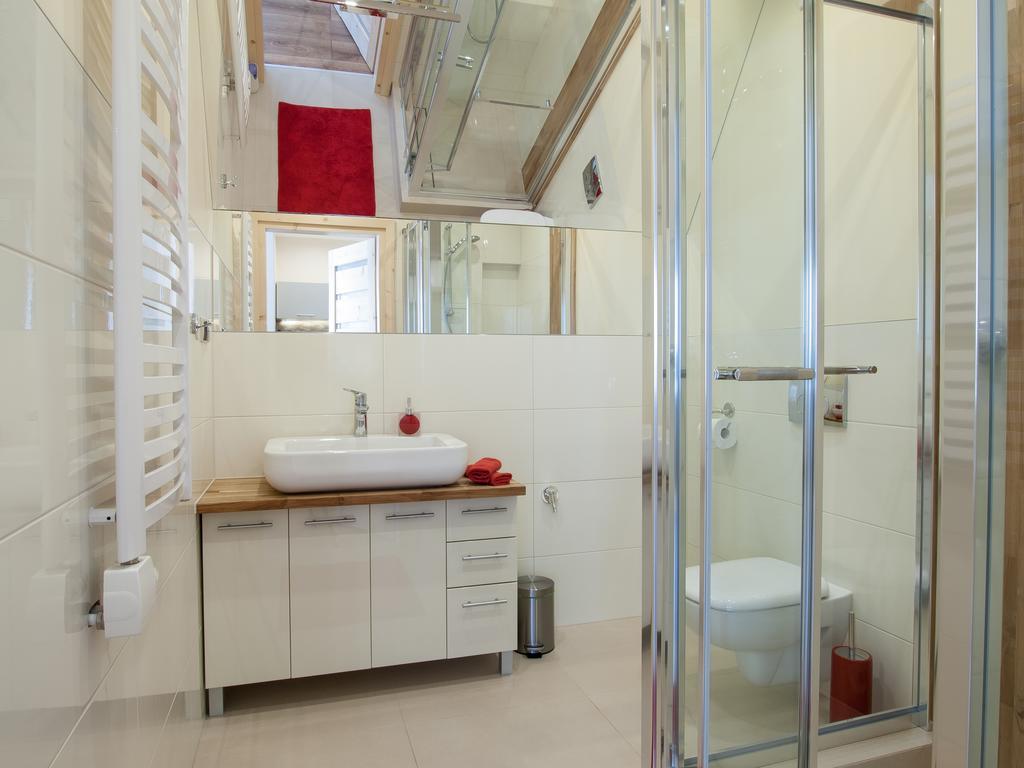 Domek & Apartament Na Ogrodzie Suche Ruang foto