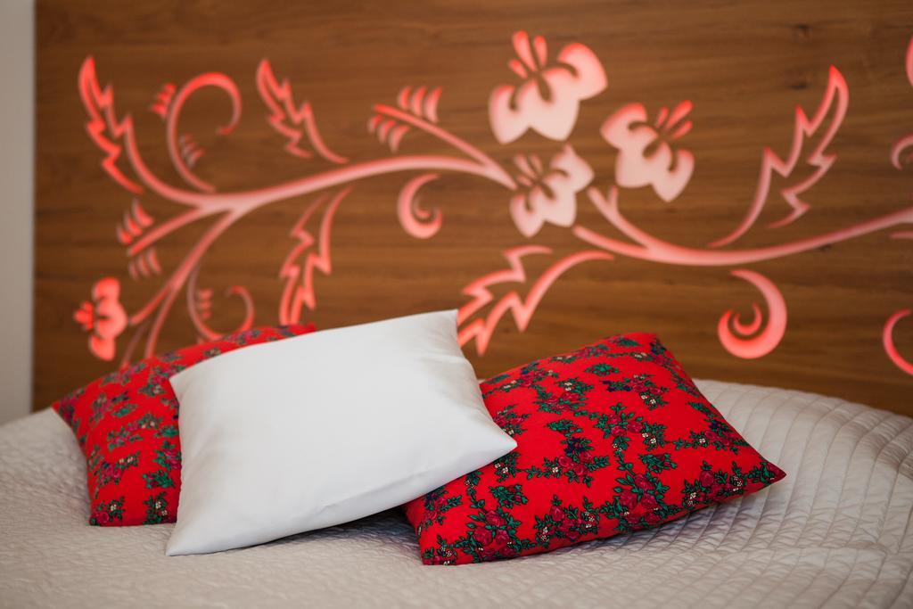Domek & Apartament Na Ogrodzie Suche Bagian luar foto